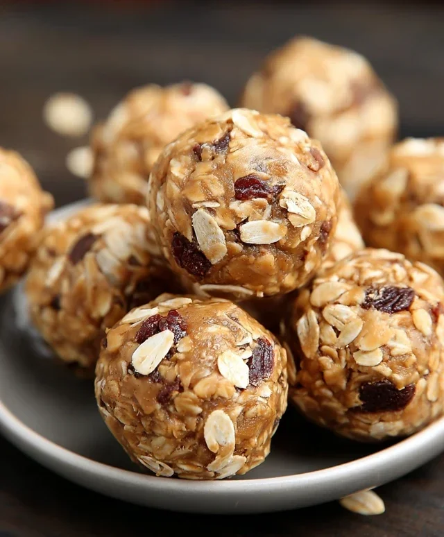 No-Bake Peanut Butter Energy Bites